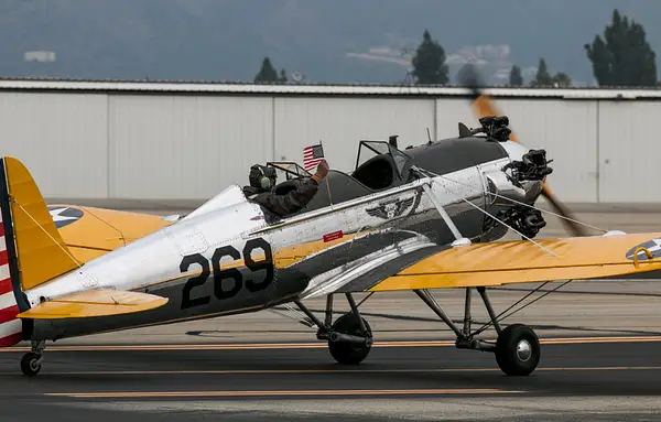 160109-9696PT-22TaxiFlag by SpecialK