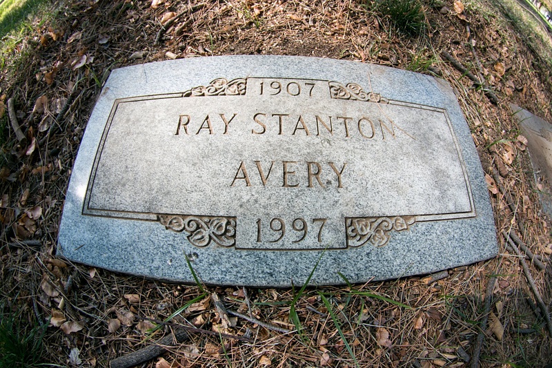 Avery R Stanton