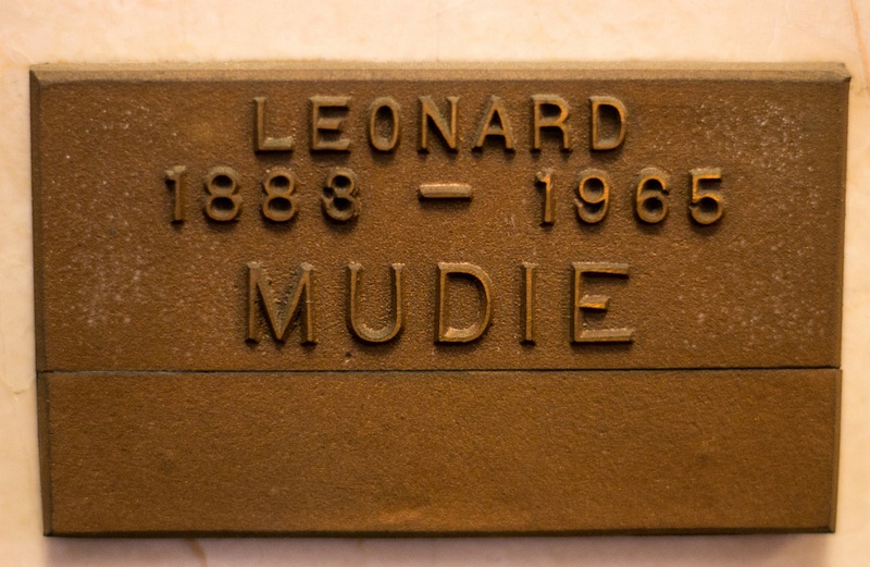 Mudie Leonard