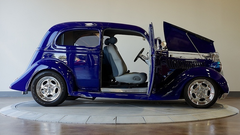 1935 Ford 1347