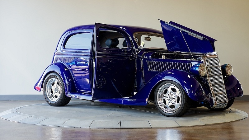 1935 Ford 1349