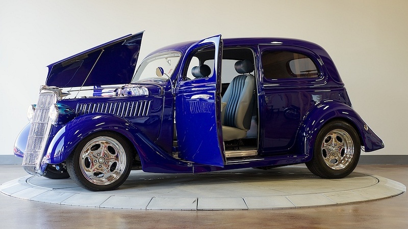 1935 Ford 1354
