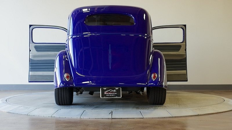 1935 Ford 1368