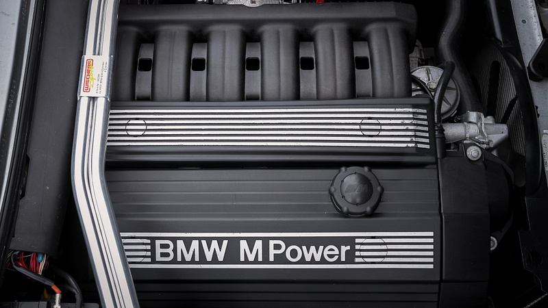 BaT BMW M3 Touring-111