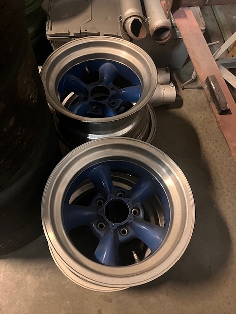 blue wheels