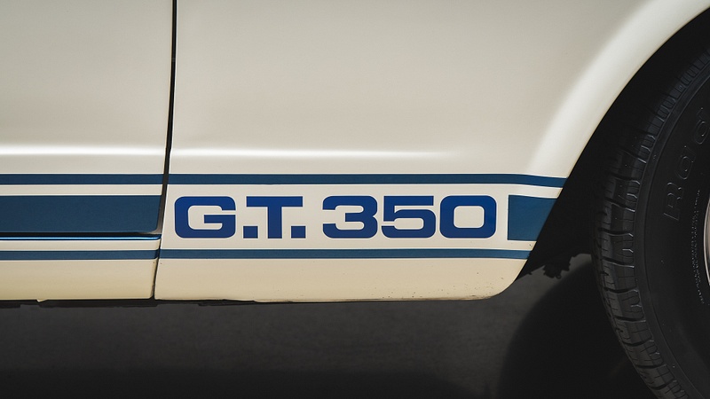 Web 50072 65 Shelby GT350-51