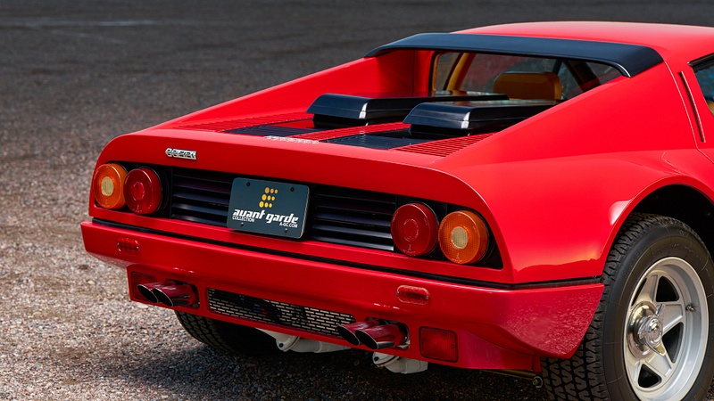 Web 50135 Ferrari 512BBi-75