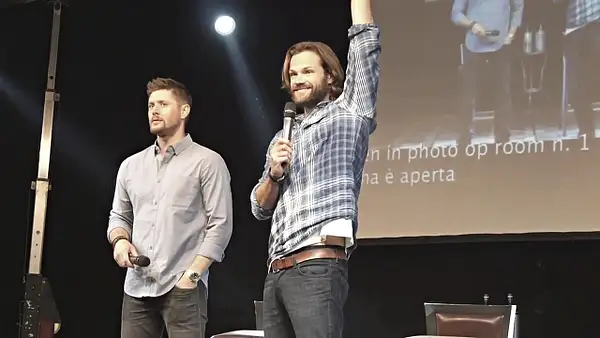 JibCon2016J2SatVideo01_017 by Val S.