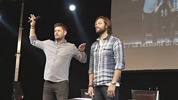JibCon2016J2SatVideo01_024 by Val S.