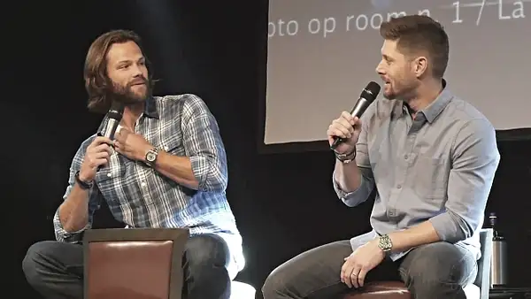 JibCon2016J2SatVideo01_062 by Val S.