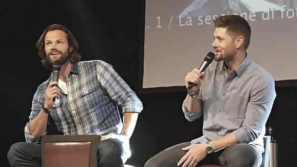 JibCon2016J2SatVideo01_065 by Val S.