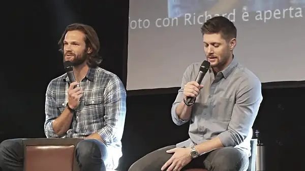 JibCon2016J2SatVideo01_070 by Val S.