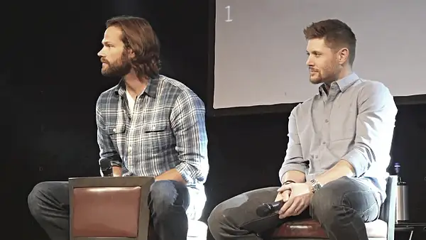 JibCon2016J2SatVideo01_083 by Val S.