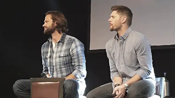 JibCon2016J2SatVideo01_088 by Val S.