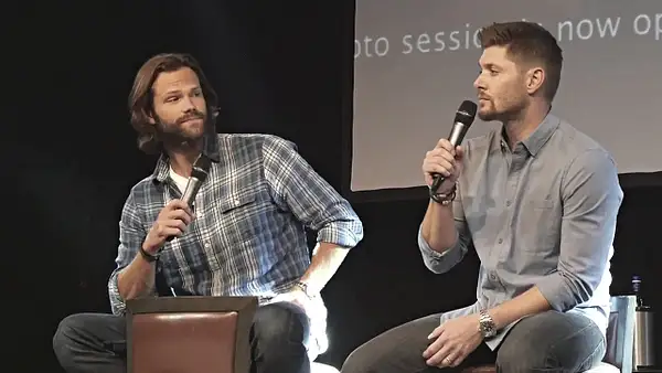 JibCon2016J2SatVideo01_092 by Val S.