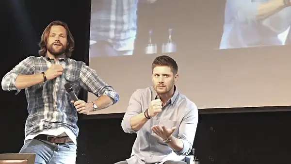 JibCon2016J2SatVideo01_416 by Val S.