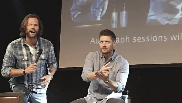 JibCon2016J2SatVideo01_428 by Val S.