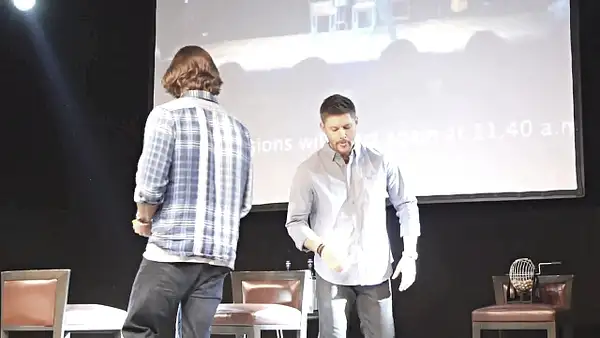 JibCon2016J2SatVideo01_476 by Val S.