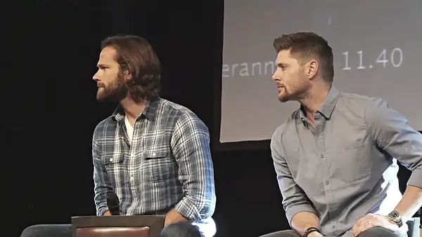 JibCon2016J2SatVideo01_491 by Val S.