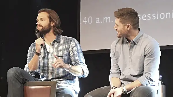 JibCon2016J2SatVideo01_521 by Val S.