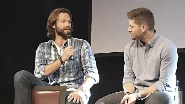 JibCon2016J2SatVideo01_528 by Val S.
