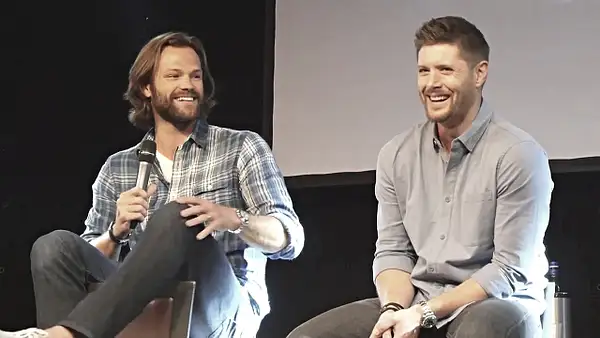 JibCon2016J2SatVideo01_530 by Val S.