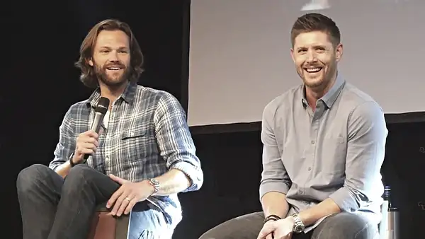 JibCon2016J2SatVideo01_531 by Val S.
