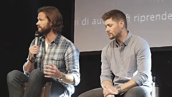 JibCon2016J2SatVideo01_550 by Val S.