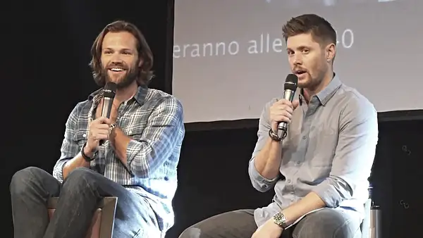 JibCon2016J2SatVideo01_563 by Val S.