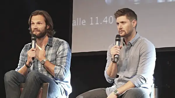 JibCon2016J2SatVideo01_565 by Val S.