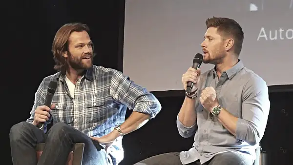 JibCon2016J2SatVideo01_572 by Val S.