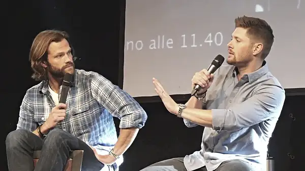 JibCon2016J2SatVideo01_578 by Val S.