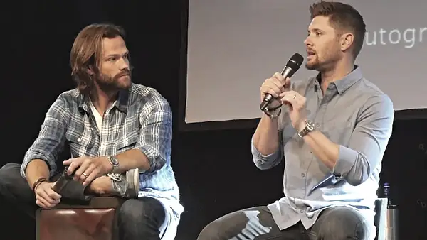 JibCon2016J2SatVideo01_583 by Val S.