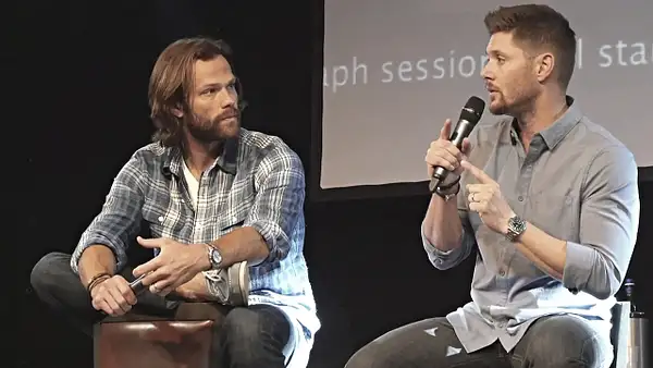 JibCon2016J2SatVideo01_586 by Val S.