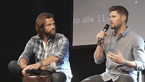 JibCon2016J2SatVideo01_592 by Val S.