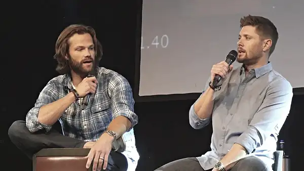 JibCon2016J2SatVideo01_616 by Val S.