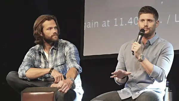 JibCon2016J2SatVideo01_623 by Val S.