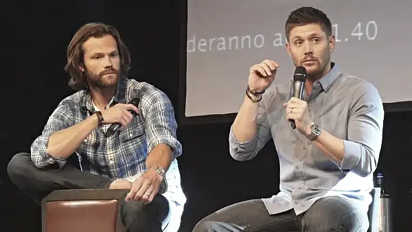 JibCon2016J2SatVideo01_626 by Val S.