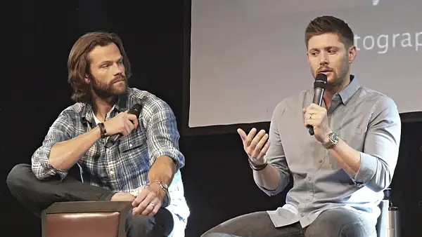 JibCon2016J2SatVideo01_631 by Val S.