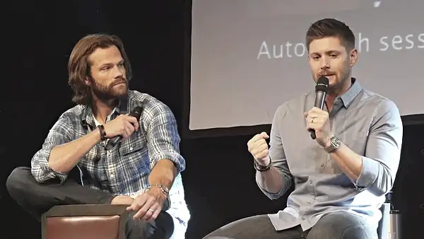 JibCon2016J2SatVideo01_633 by Val S.