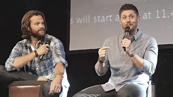 JibCon2016J2SatVideo01_643 by Val S.