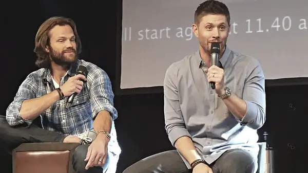 JibCon2016J2SatVideo01_645 by Val S.