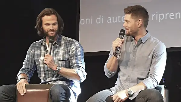 JibCon2016J2SatVideo01_661 by Val S.