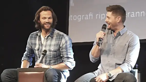 JibCon2016J2SatVideo01_664 by Val S.