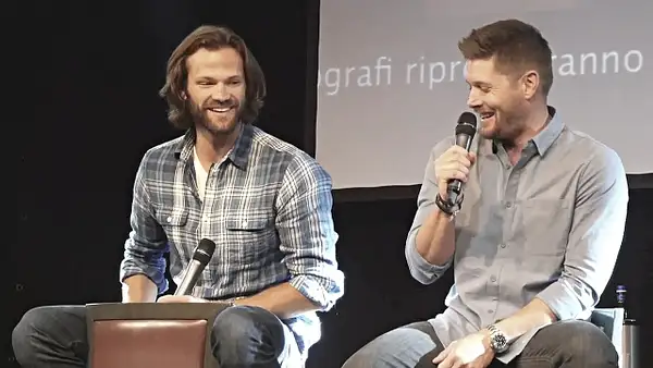 JibCon2016J2SatVideo01_665 by Val S.