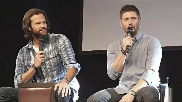JibCon2016J2SatVideo01_670 by Val S.