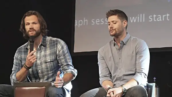 JibCon2016J2SatVideo01_677 by Val S.