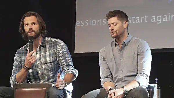 JibCon2016J2SatVideo01_678 by Val S.