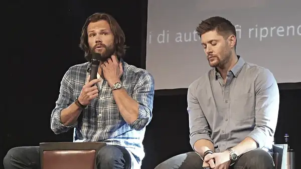 JibCon2016J2SatVideo01_685 by Val S.