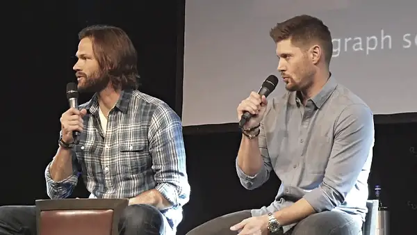 JibCon2016J2SatVideo01_695 by Val S.